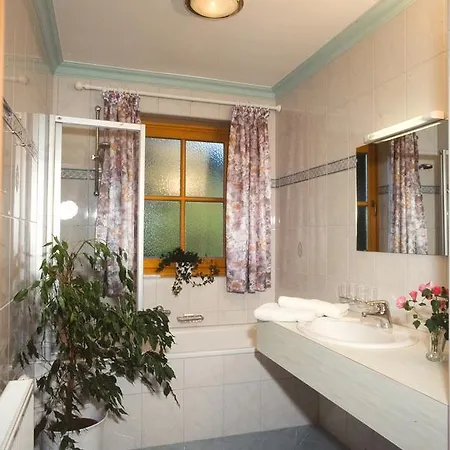 Oberkronbichlhof 그로살