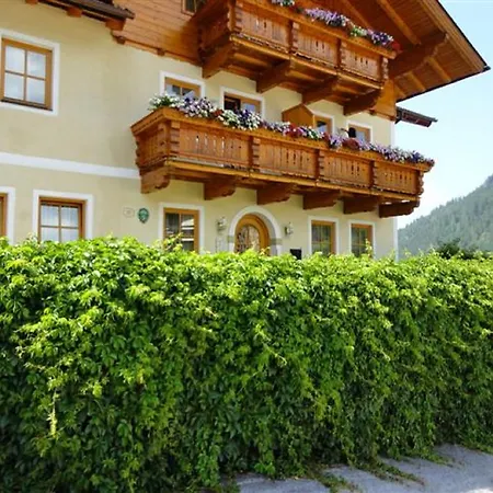 Oberkronbichlhof 格罗萨尔