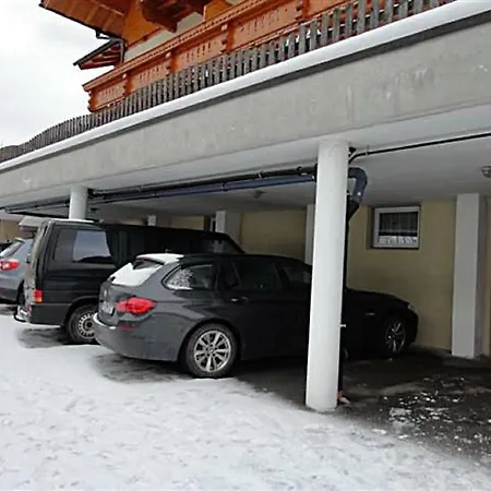 Oberkronbichlhof Apartamento *